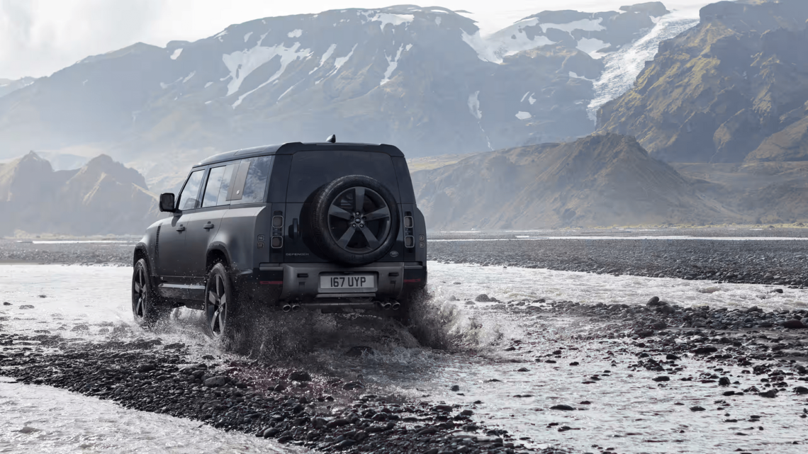 2025 Defender 110